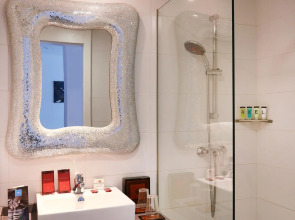 Отель AxelBeach Ibiza Spa & Beach Club - Adults Only Hotel