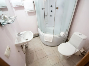 Nevsky 136 Guest House