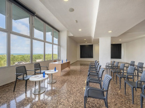 Отель Playas de Guardamar