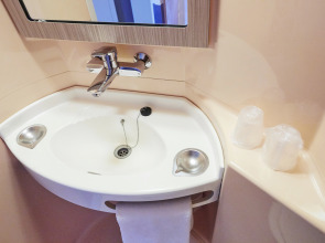 Premiere Classe Roissy Charles De Gaulle Paris Nord 2