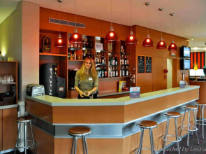 Matabi Hotel Toulouse Gare by HappyCulture