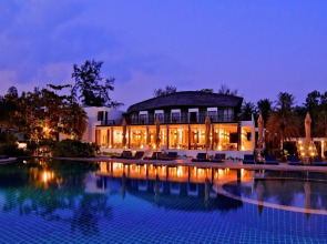 Twin Lotus Resort and Spa - Adults Only