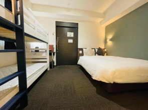 Eins Inn Umedahigashi