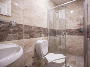 Papermoon Hotel & Apartments