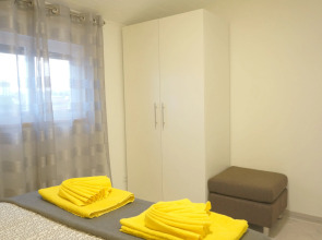 Oriente DNA Studios & Rooms