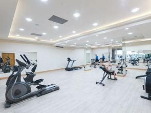 Отель L'Oceanica Beach Resort All Inclusive