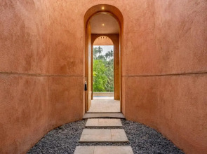 Amora Ubud Boutique Villas