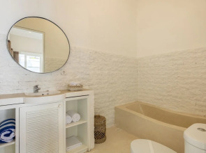 3BR Villa D Yoo in Canggu By Azure