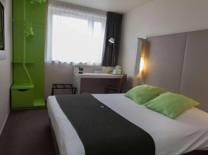 Hôtel Restaurant Campanile Paris 19 - La Villette