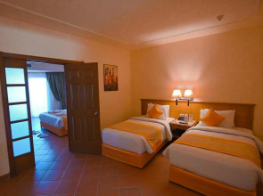 Charmillion Gardens Aquapark