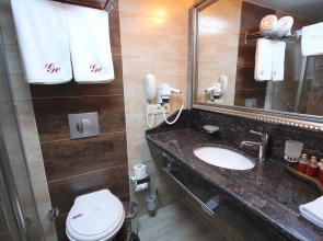 Grand Corner Hotel - Boutique Class