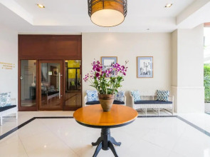 Asoke Residence Sukhumvit by UHG