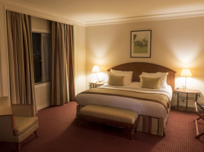 Отель Pullman Bucharest World Trade Center