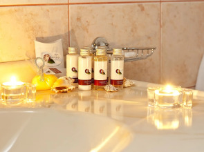 Saint George Hotel & Medical Spa