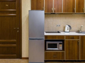 V Dvukh Shagakh na Festivalnom