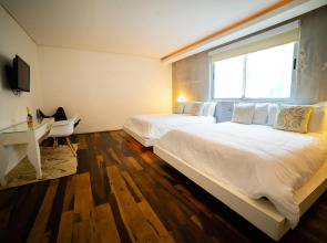 Be Playa Hotel Boutique & Rooftop Bar