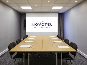 Novotel Manchester West