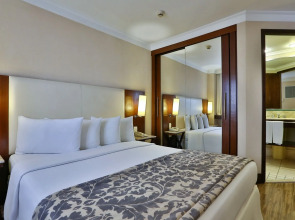 Transamerica Prime International Plaza