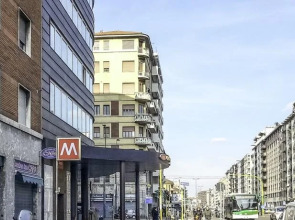 B&B I Am Here Central Station