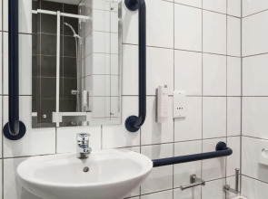 Ramada by Wyndham London Stansted Airport