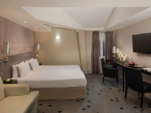 NH Collection Paris Ponthieu Champs-Elysées