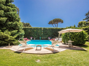 La Gaura Guest House