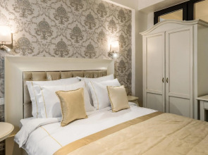 Old Town Boutique Hotel