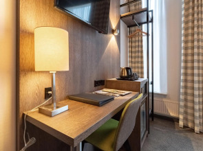 Отель Cornelisz