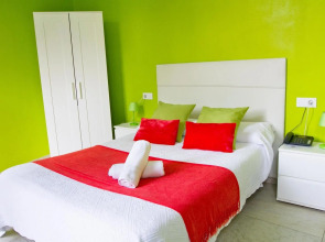 Отель Nest Style Granada