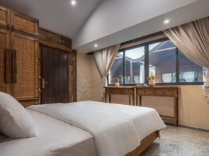 AiLee Villa & Hotel Tamcoc