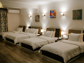 Pyramid Edge Hotel & Exclusive Pyramids View Rooftop