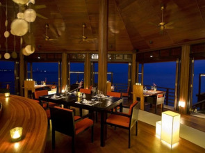 Lily Beach Resort & Spa 