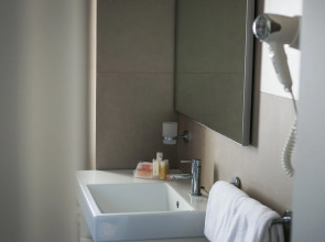 Yes Hotel Touring & SPA