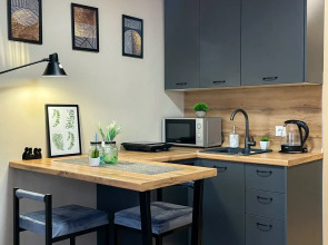 Dayker City на аллее Первой Маевки