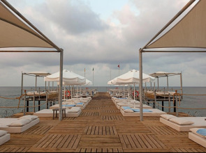 Long Beach Harmony Hotel & Spa