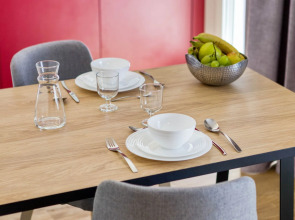 Appart'City Confort Paris Clichy Mairie