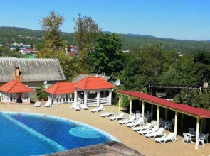 Дом Гостеев