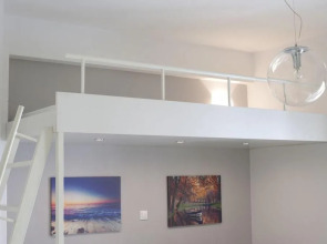 Victoria Square, Cozy and Stylish Apartment