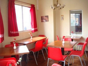 Travellers Place Hostel