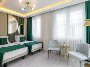 Sistina Old City Hotel