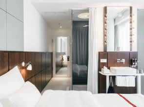 Ruby Lilly Hotel Munich