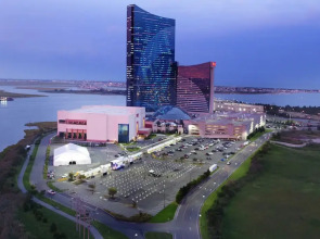 Отель Harrah's Resort Atlantic City