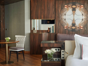 Отель Hyatt Centric Gran Via Madrid