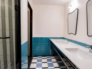 Sugar Marina POP, Kata Beach