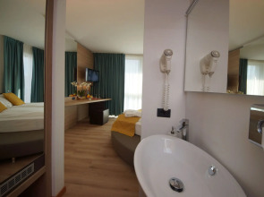 Ambassador Suite Hotel