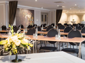 Cosmopolitan Bobycentrum