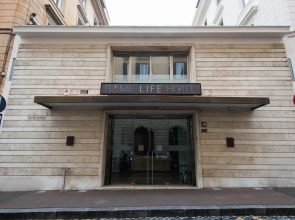 Rome Life Hotel
