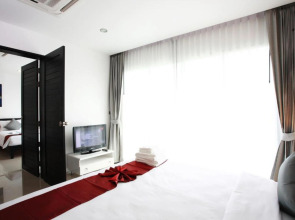 One World One Home Naiharn Hotel