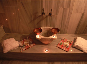 Kadi Konagi Thermal Hotel