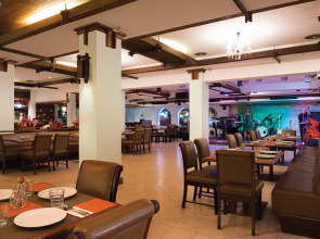 Mövenpick Suriwongse Hotel Chiang Mai